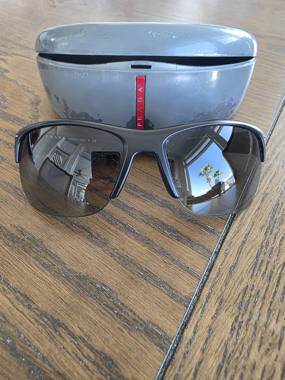 Prada Black/brown Sunglasses with Case